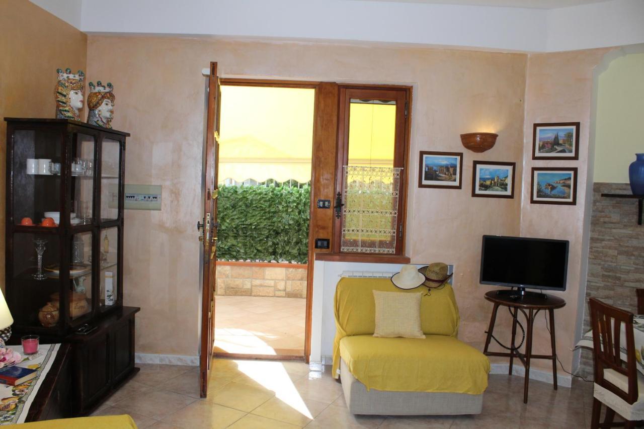 Ferienwohnung La Nina Taormina Exterior foto